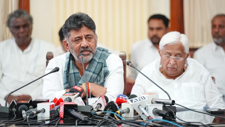 https://salarnews.in/public/uploads/images/newsimages/maannewsimage16102025_212422_Webs 728x410 (11).png